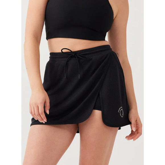 OUTDOOR VOICES Women's RecMesh 3.5" Skort Medium Black Wrap Built-In Short NWT - Picture 1 of 8